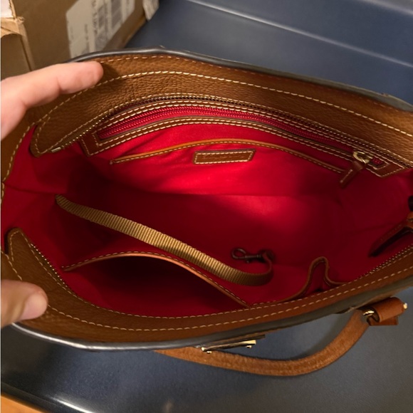 Dooney & Bourke Pebble Grain Small Lexington, Caramel - Picture 5 of 9